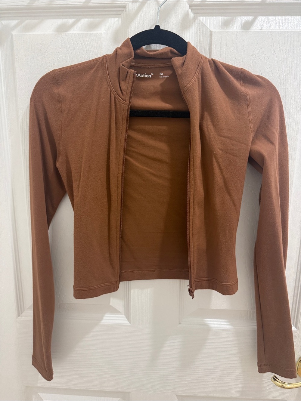 Aritzia TNA Zip-Front Long Sleeve Top